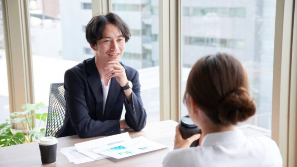 カウンセリング中の雑談の様子