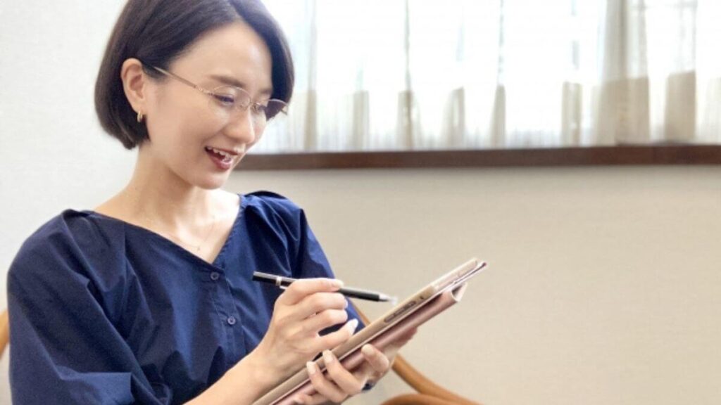 前向き思考になる方法について書いた記事のアイキャッチ画像